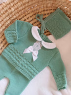 Ensemble complet naissance vert avec dentelle et noeud satiné blanc 0/3 mois