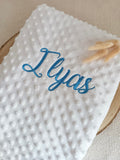Couverture en minky blanche - personnalisable -