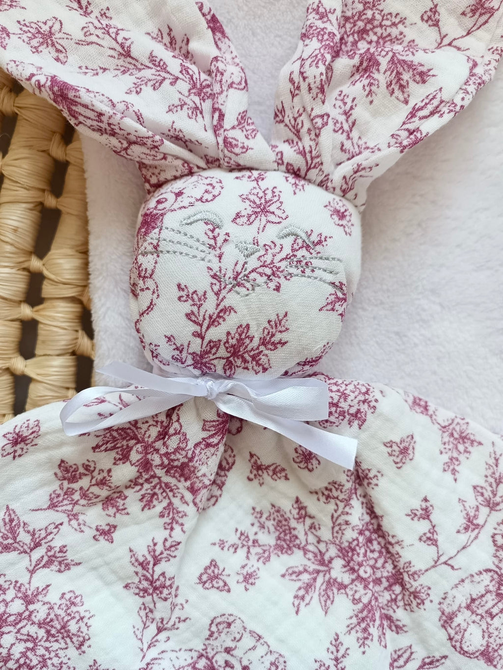 Doudou lapin bébé personnalisé en gaze de coton - Rêve d'Ourson