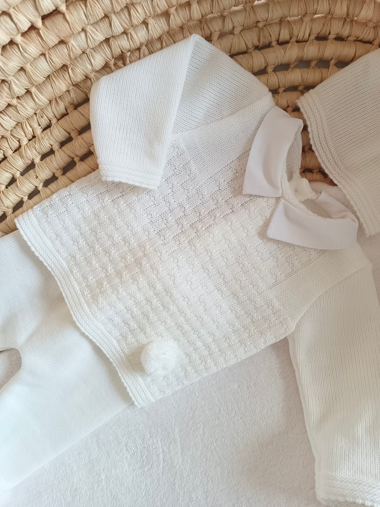 Ensemble complet blanc avec pompom 0/3 mois