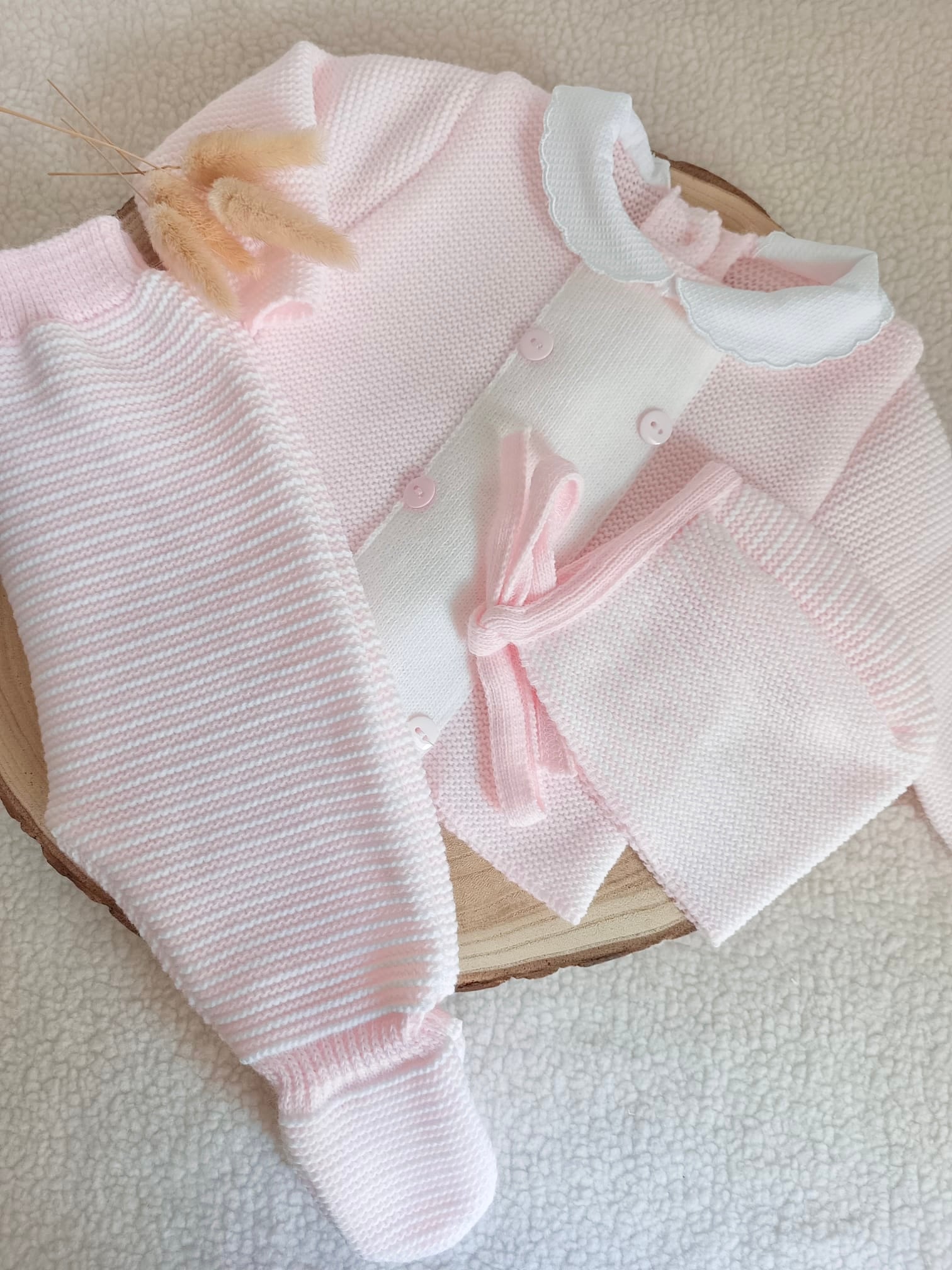 Ensemble complet naissance 0/3 mois, rose avec boutons