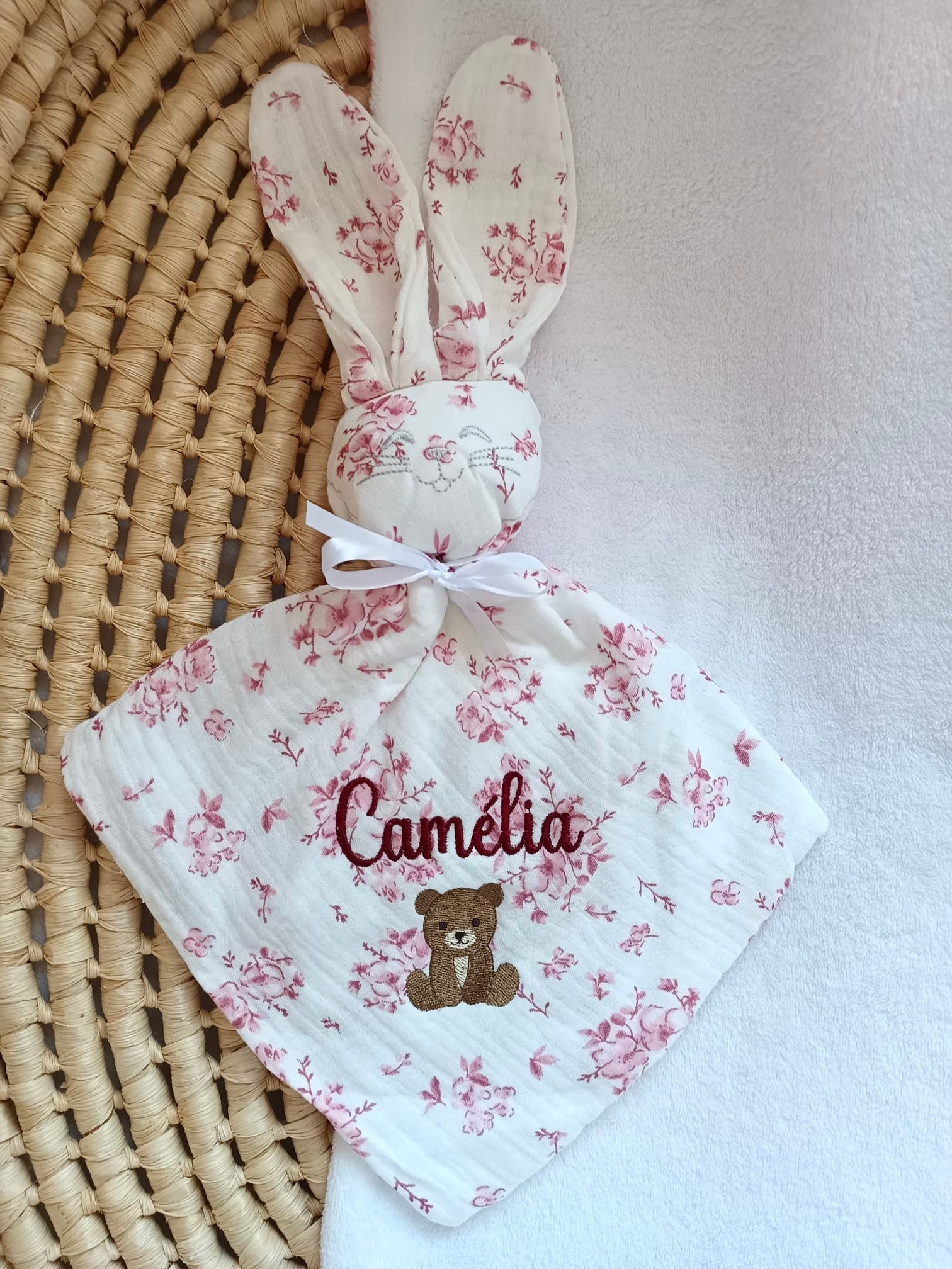 Doudou bébé personnalisé – Fleur de coton
