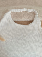 Bavoir en gaze de coton blanc