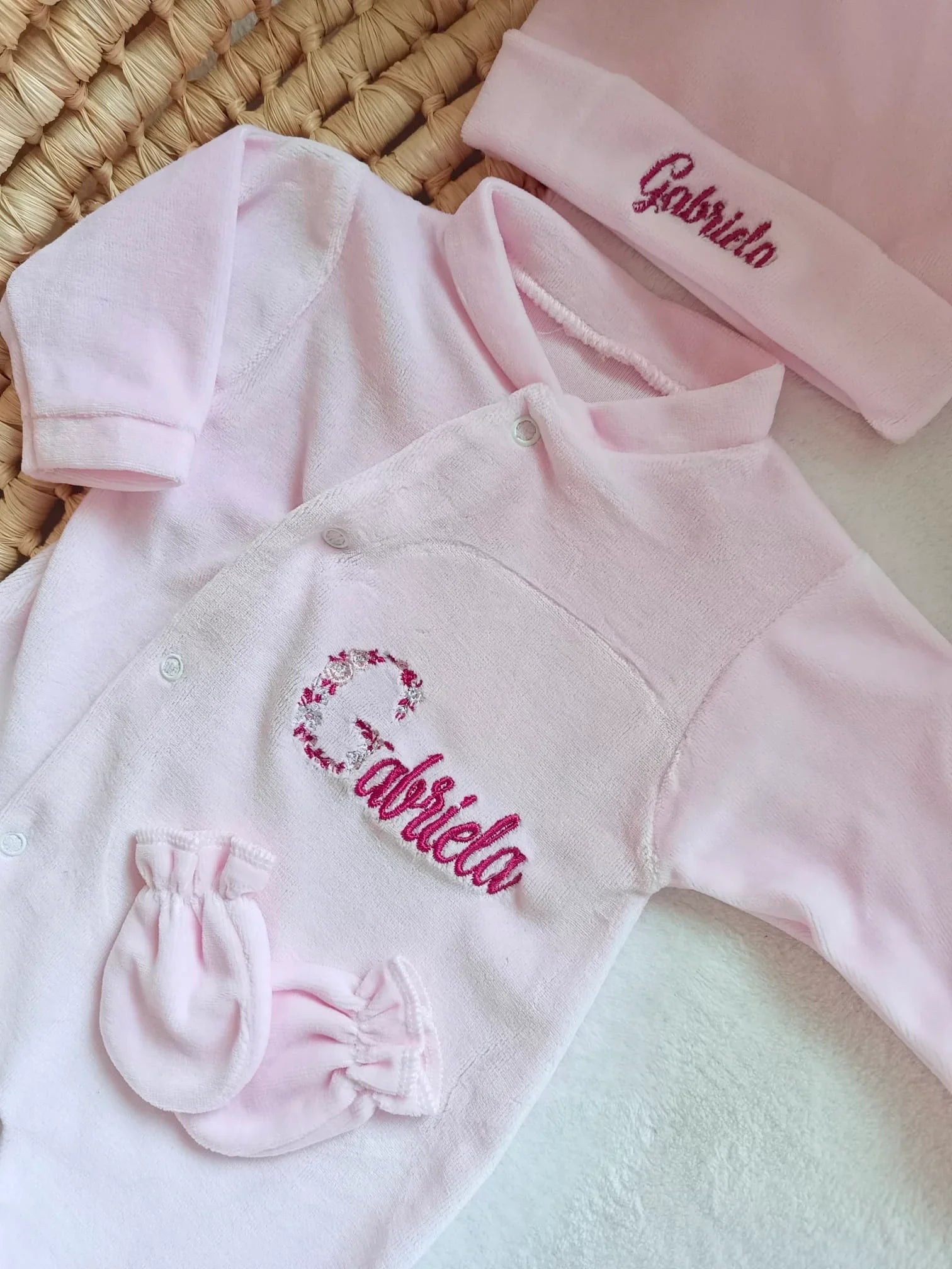 Pyjama naissance personnalisé velours – ensemble 3 pièces bébé