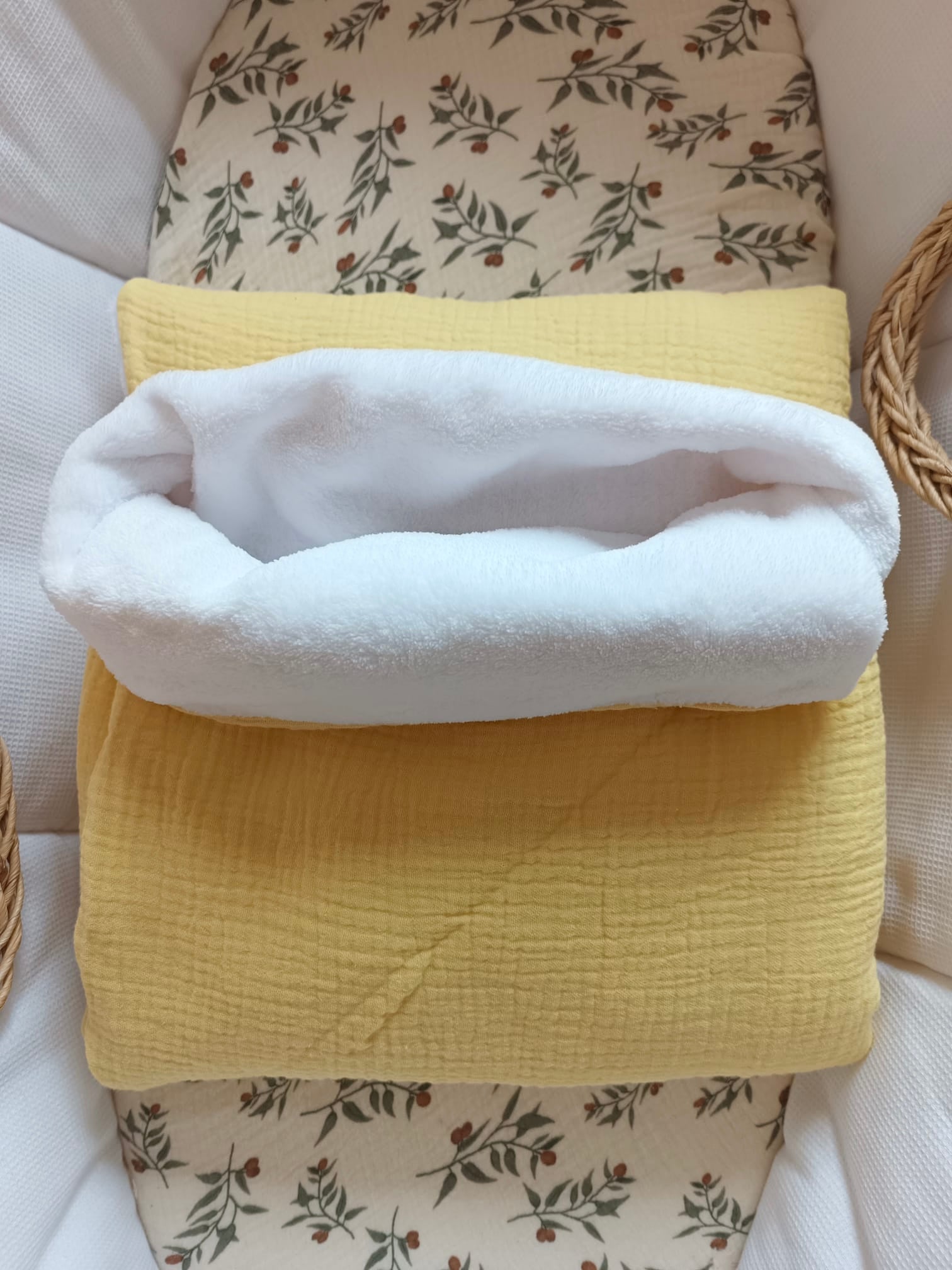 Couverture en gaze de coton et polaire jaune 90*90