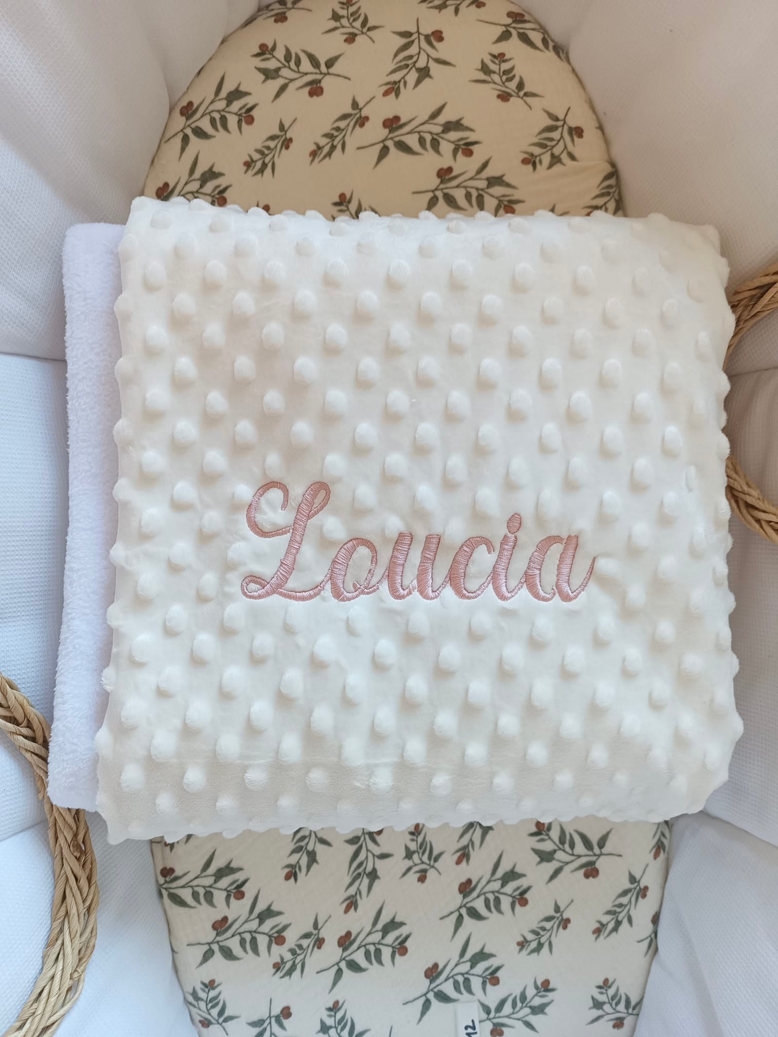 Couverture en minky crème - personnalisable -