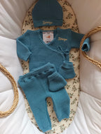 Tenue naissance 0/3 mois en maille bleu - personnalisable