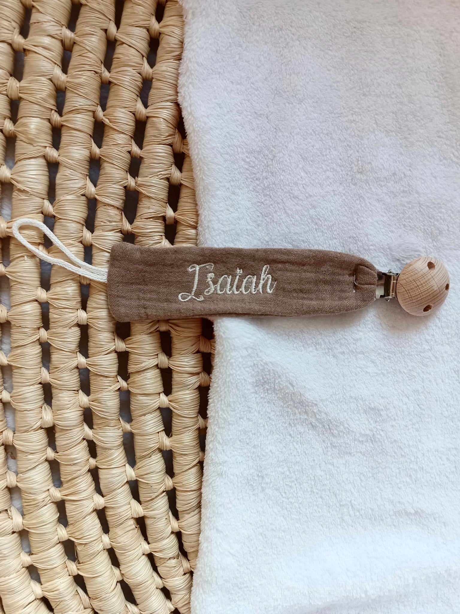 Attache-tétine personnalisée bébé en gaze de coton