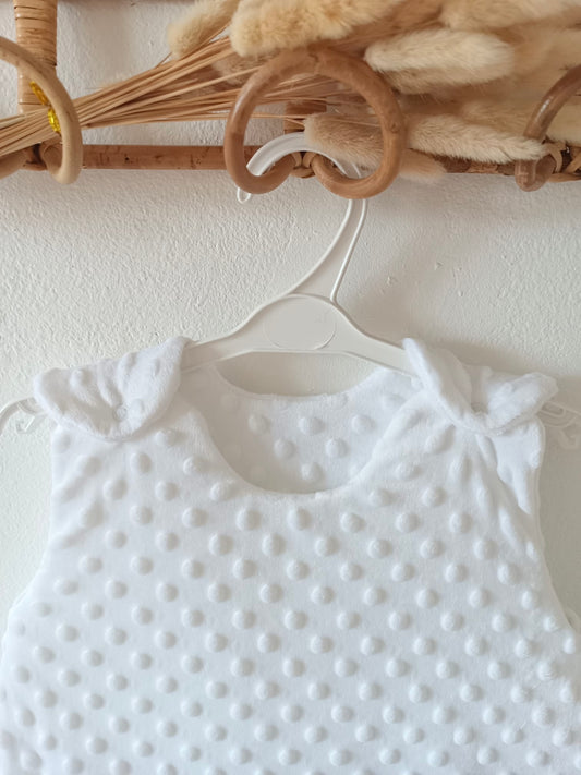 Gigoteuse en minky blanche