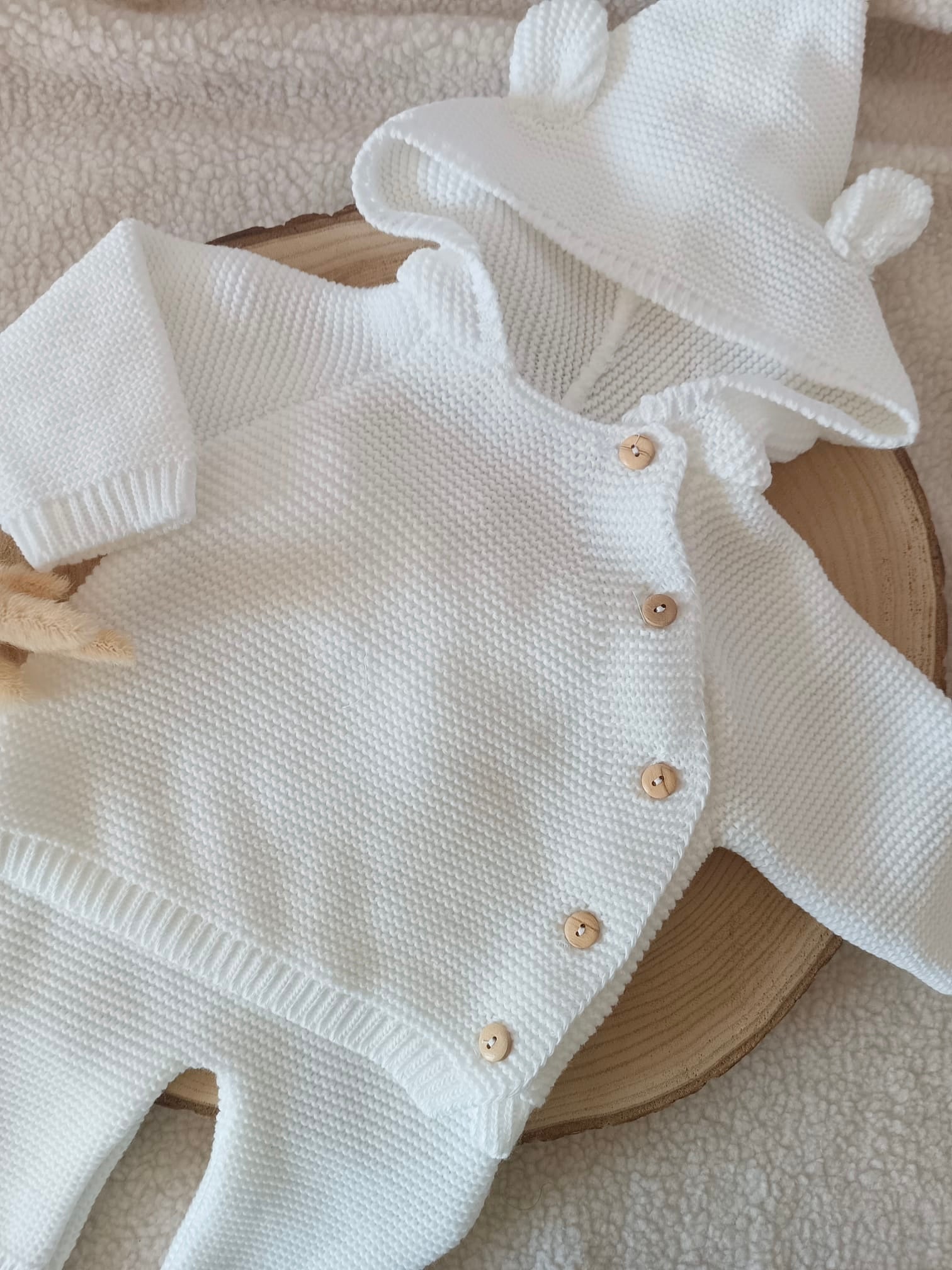 Tenue naissance blanc 0/3 mois - avec oreilles de lapin - personnalisable -