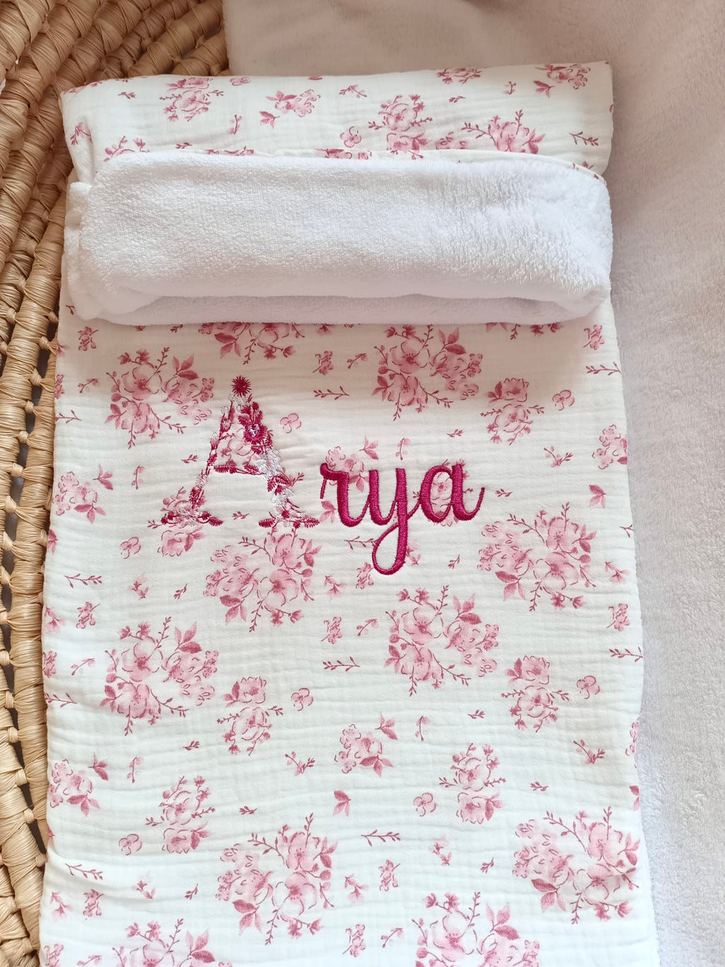 Couverture personnalisée bébé – Fleurs de Coton