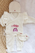 Combinaison naissance personnalisée à volants 100% coton – ensemble 3 pièces