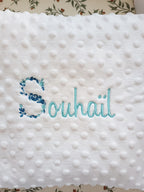Couverture en minky blanche - personnalisable -