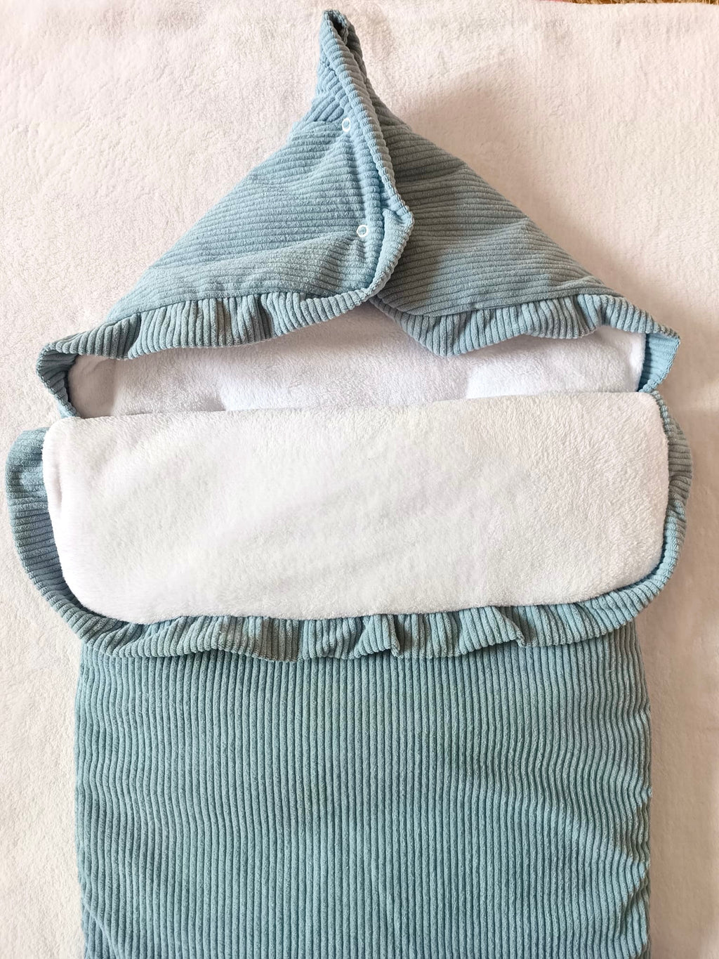 Nid d'ange bébé personnalisé velours