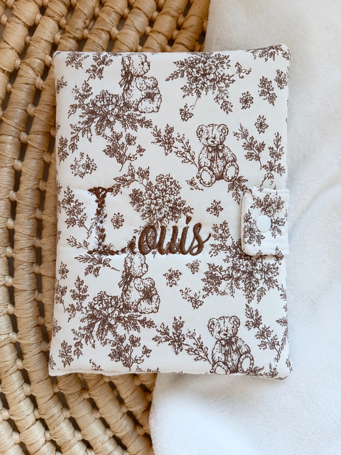 Protège carnet de santé bébé personnalisée en gaze de coton - Rêve d'Ourson