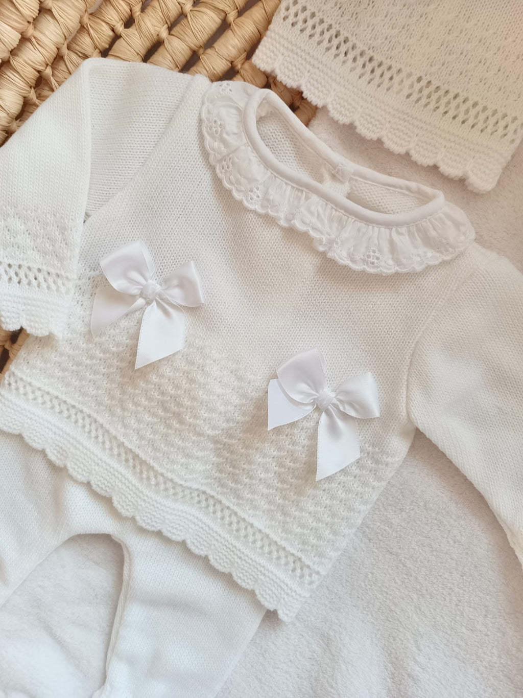 Ensemble naissance en maille personnalisé - Douce Romance