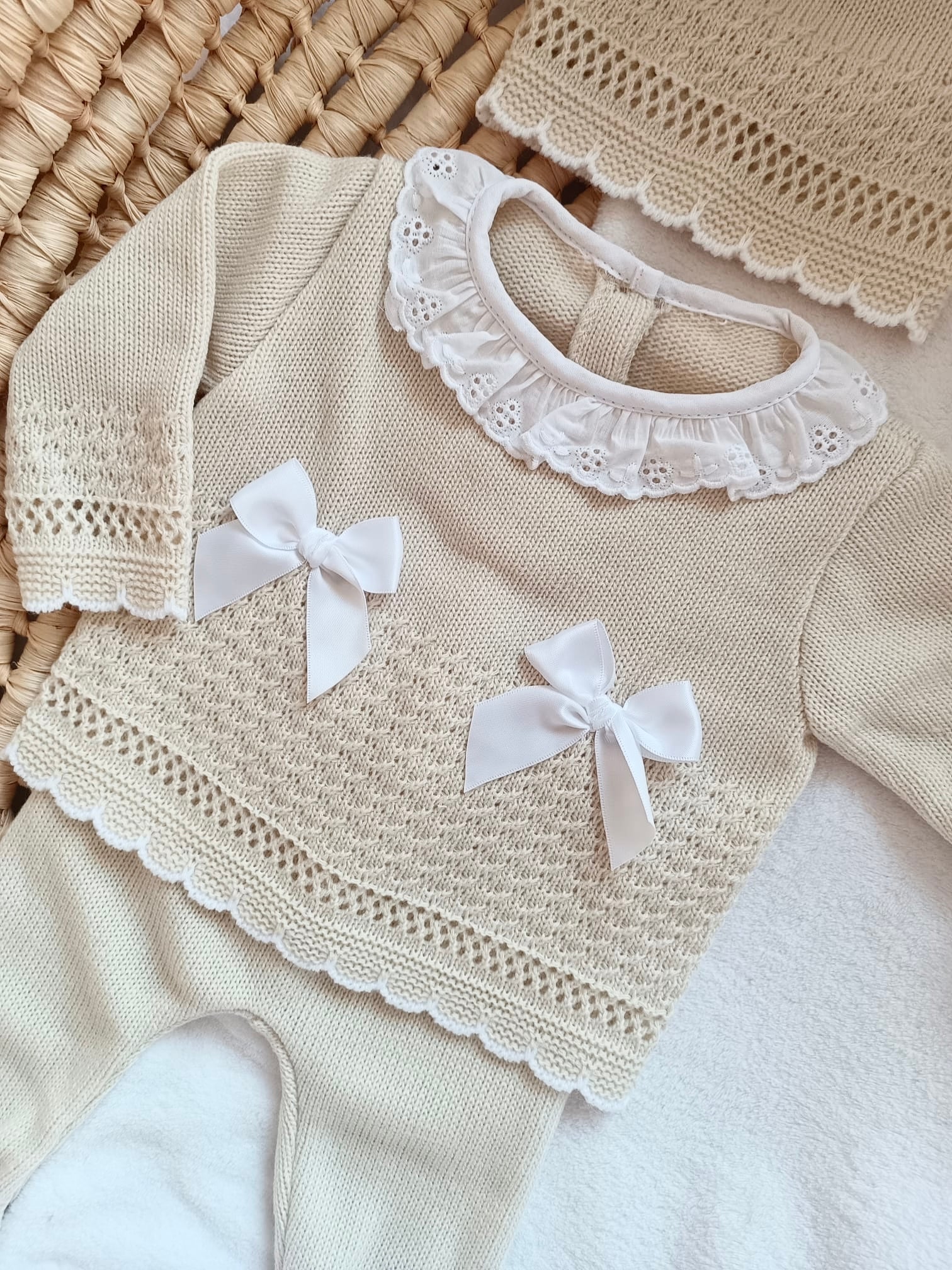 Ensemble naissance en maille personnalisé - Douce Romance