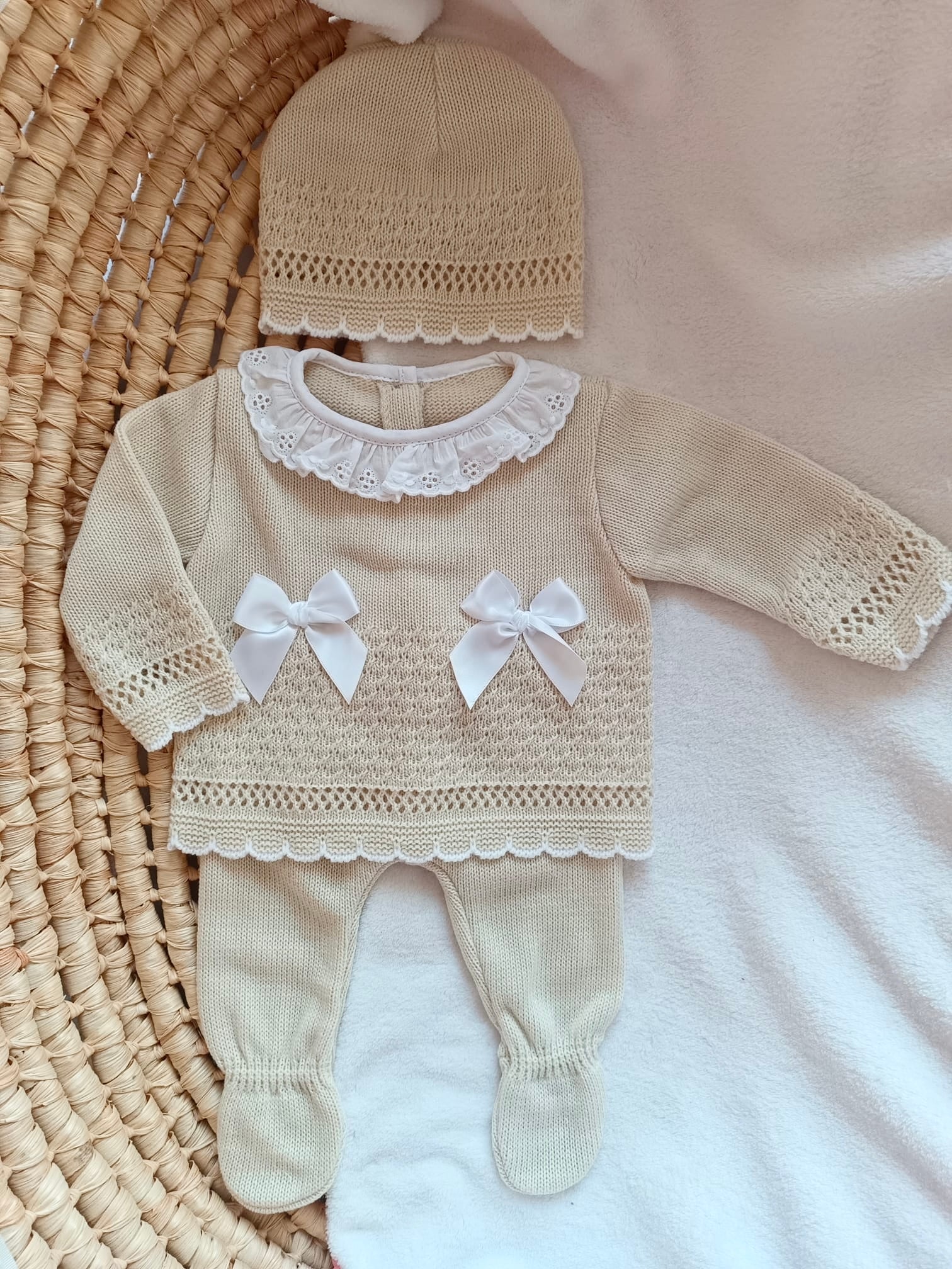 Ensemble naissance en maille personnalisé - Douce Romance